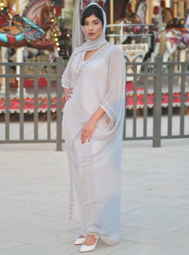 Cool Grey Bisht