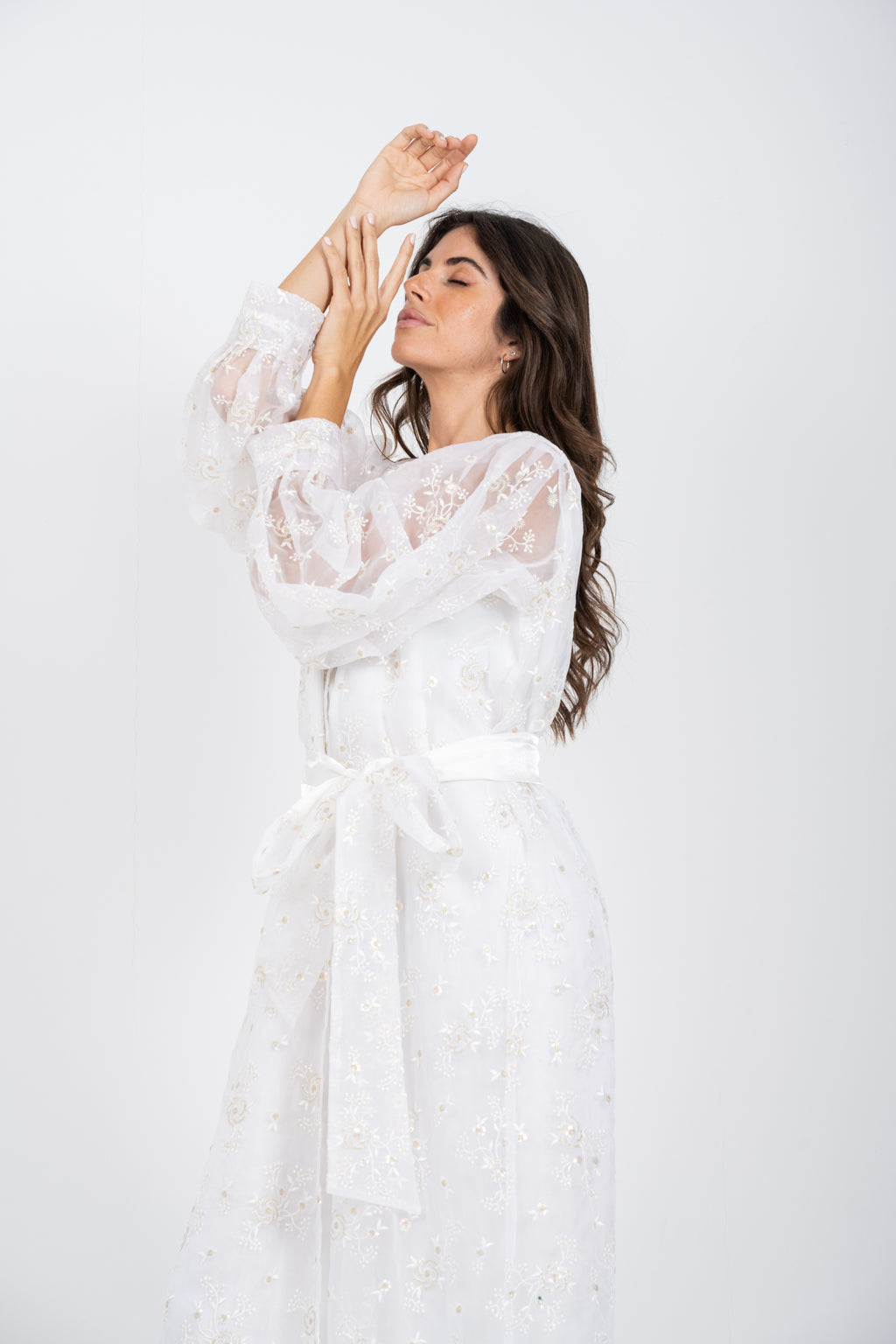 White Belted Abaya